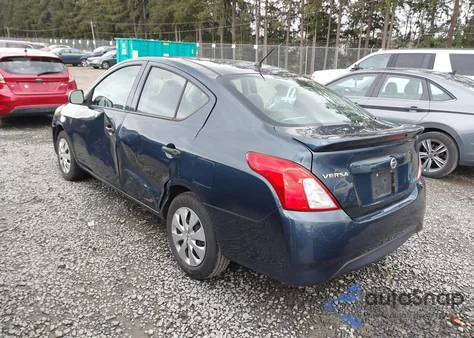 2015 Nissan Versa 1.6 S+ z USA, uszkodzony, nr VIN 3N1CN7AP7FL842612
